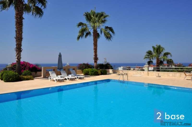 3 + 1 Lovely home in holiday village..