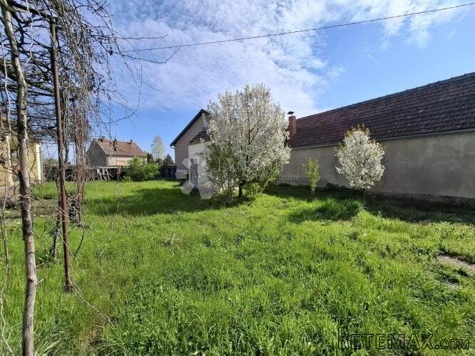 4356 m² zemljišta uz kuću za rušenje - 3