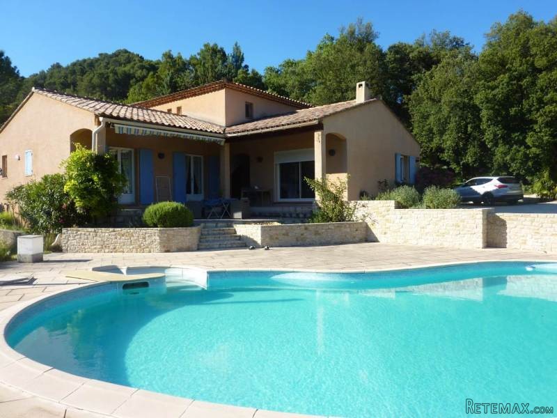 Beautiful Villa With Pool In..