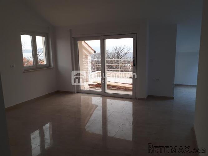 Otok Krk, Njivice, novogradnja, 2s+db, terasa, parking.. - 4