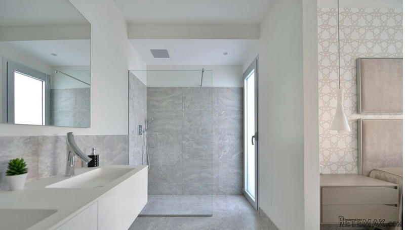Three Bedroom Naranjo Villa, Las Colinas - 2