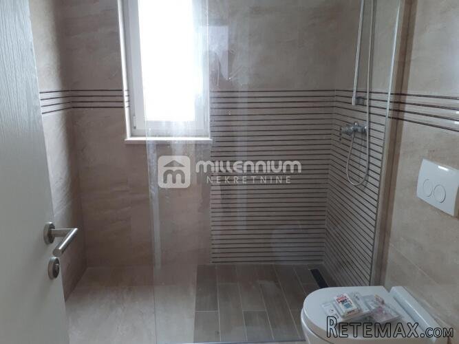 Otok Krk, Njivice, novogradnja, 2s+db, terasa, parking.. - 9