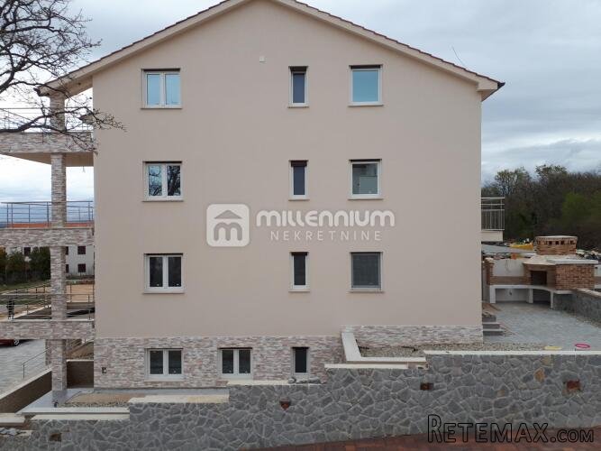 Otok Krk, Njivice, novogradnja, 2s+db, terasa, parking.. - 10