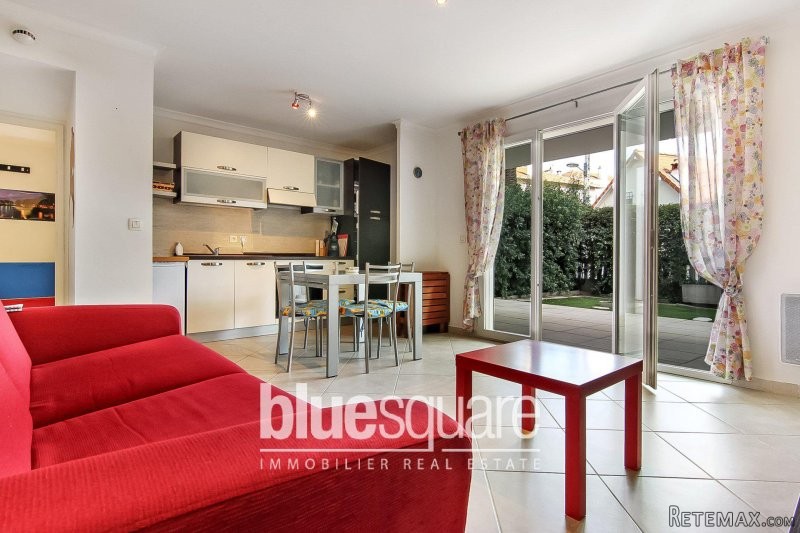 Superb 1 bedroom garden apartment for..