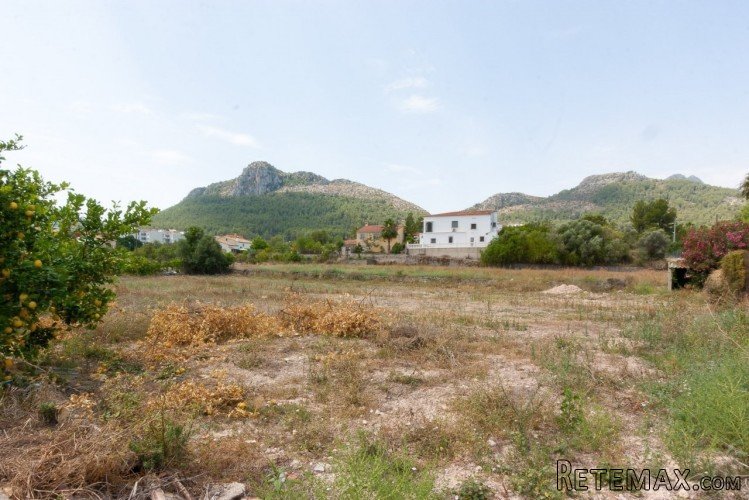 Finca of 147 m2 near the village of Orba on a magnificent.. - 3