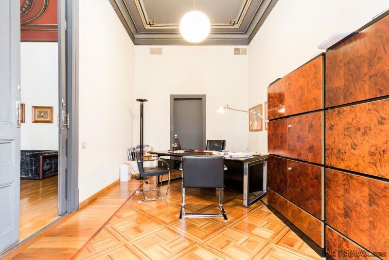 EXCLUSIVE FLAT FOR SALE IN RAMBLA.. - 2