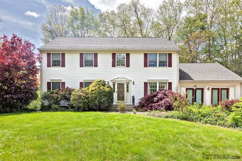 4 bedroom House For Sale: 3481 Wildwood..