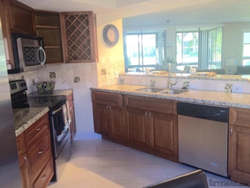 7918 Granada Place #103 Boca Raton, Fl..