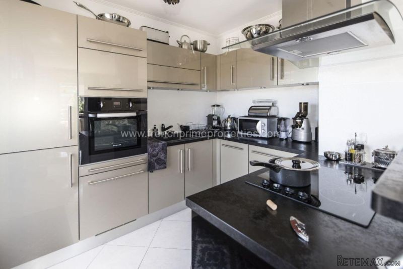 Sale Apartment villa - Antibes - 2