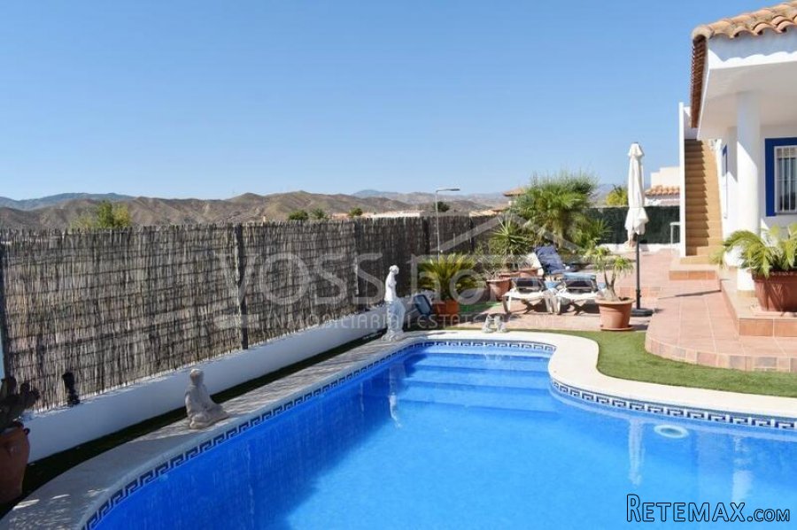 NEW & EXCLUSIVE TO VOSS HOMES - An impressively presented.. - 8