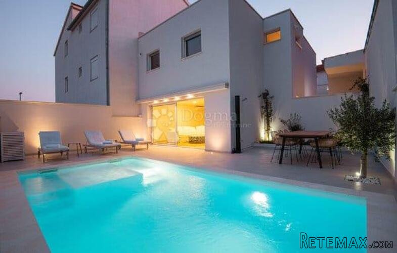 Šibenik/Zablaće- Jedinstveni kompleks uz more: Apartmanske k
