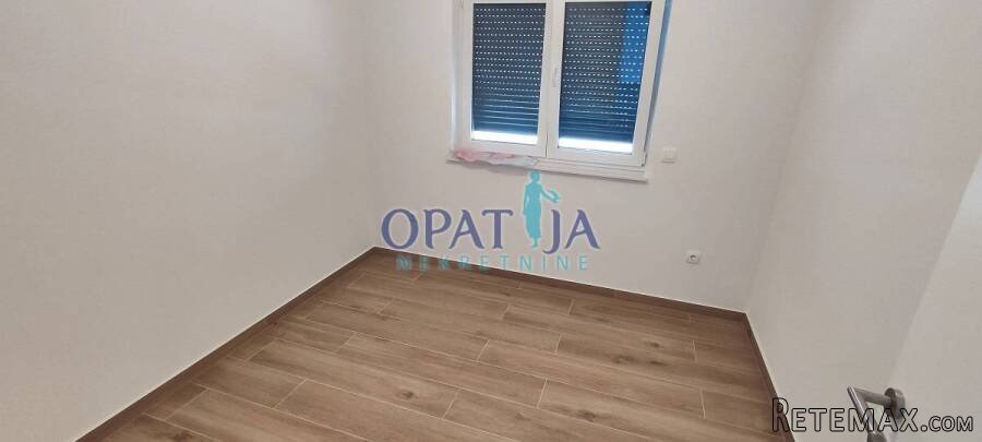 Vir,Nova zgrada sa četiri apartmana,400m do mora - 11