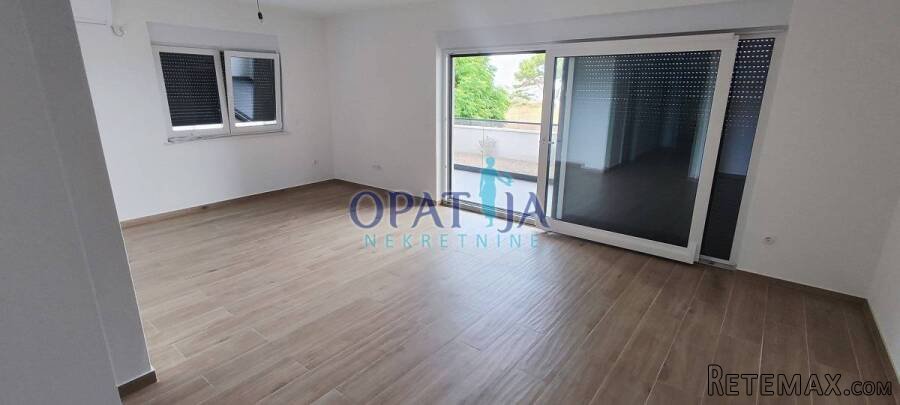 Vir,Nova zgrada sa četiri apartmana,400m do mora - 12
