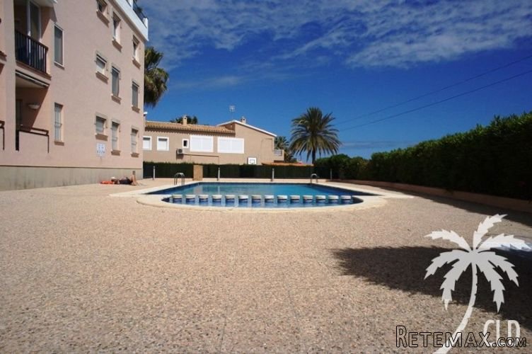 This sea view apartment is located on one of the best spots.. - 3