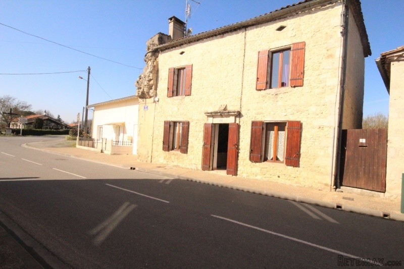 Lovely Stone 3 Bedroom Village House..