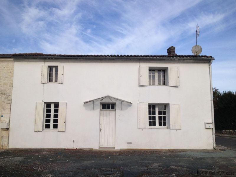 Sale House Berneuil (17460)