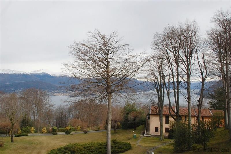 2 bedroom Apartment For Sale: Stresa.. - 2