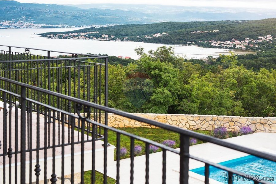 Otok Krk, Dobrinj villa sa bazenom i pogledom na more - 6