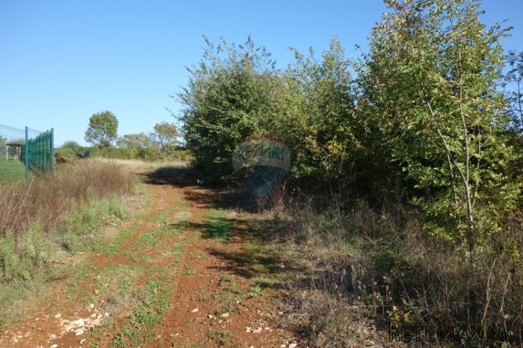Istra, Kanfanar, građevnsko zemljište gopodarske namjene