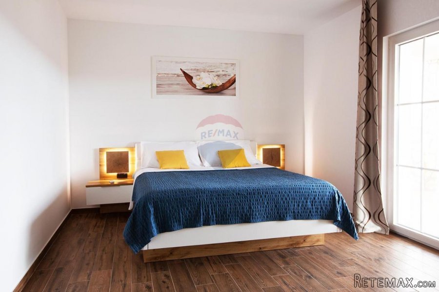Otok Krk, Dobrinj villa sa bazenom i pogledom na more - 8