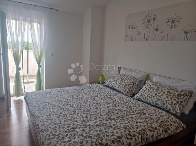 Predivna kuća s bazenom - Štokovci, Svetvinčenat - 8