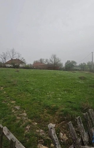 Prodajem gradjevinski plac-Kosmaj - 8