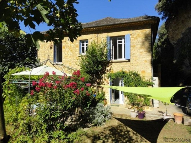 Sarlat At Walking Distances To All..