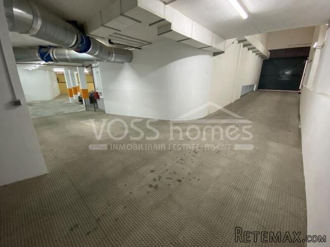NEW LISTING TO VOSS HOMES - A recently built , Modern 2.. - 19