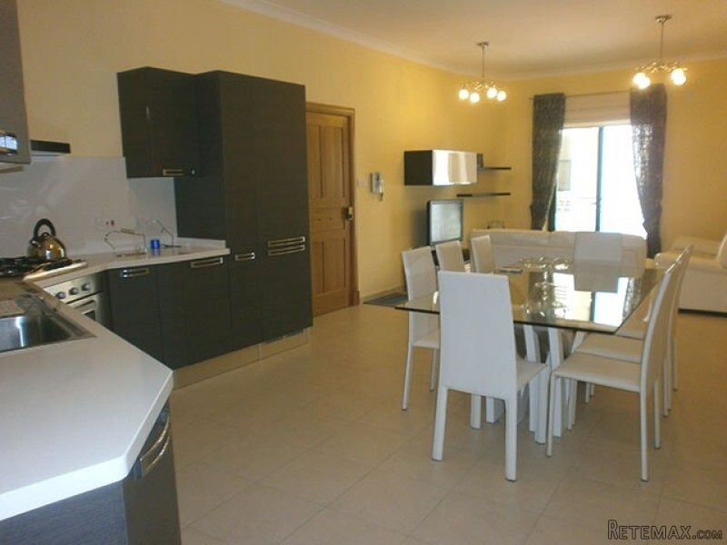 Flat, Luxurious Finish