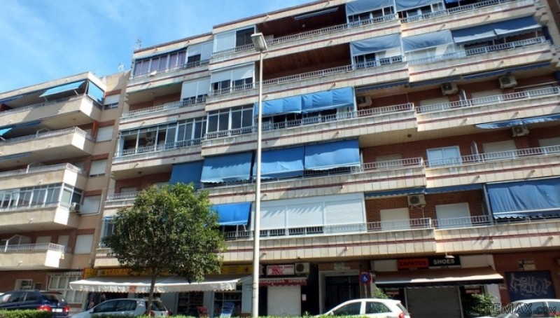 Resale · Apartment · Spain · Costa Bl..