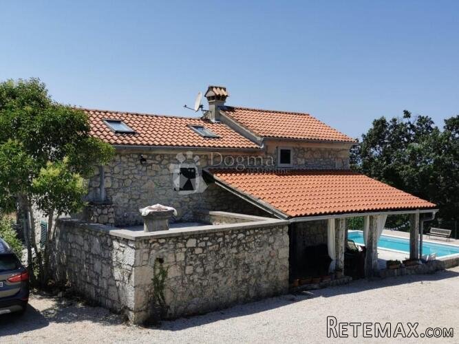 KAMENA KUĆA ZA ODMOR S BAZENOM - 2
