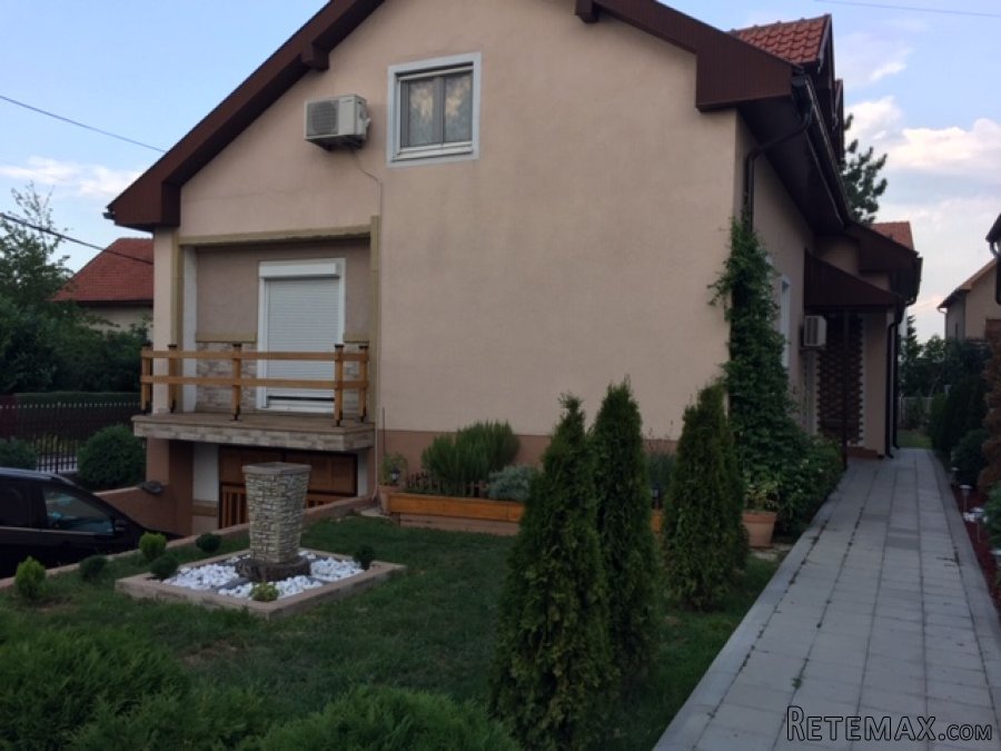 Porodicna kuca u mirnom kraju Smedereva - 2