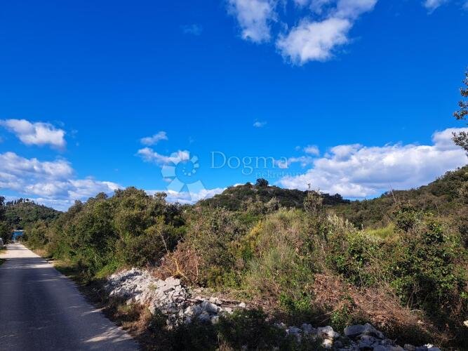 PELJEŠAC - GRAĐEVINSKO ZEMLJIŠTE, NEPOSREDNA BLIZINA MORA - 3