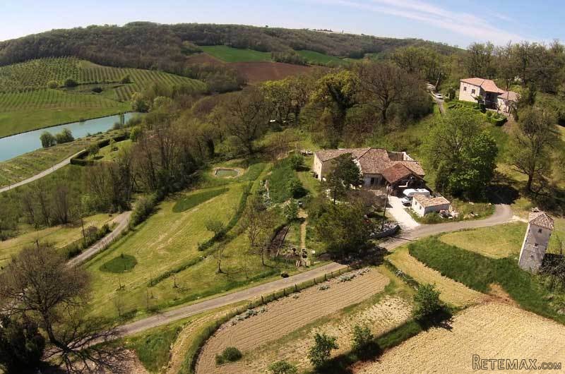 Attractive Barn Conversion With Views..