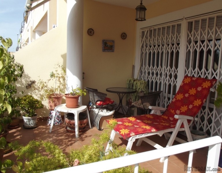 2 Bedrooms Bungalow For Sale - 2