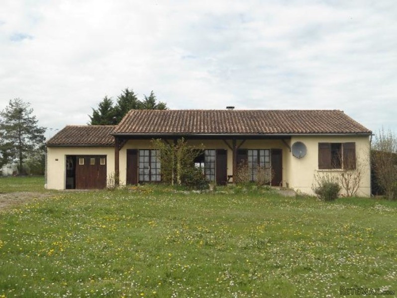 Bungalow With Garden And Garage
