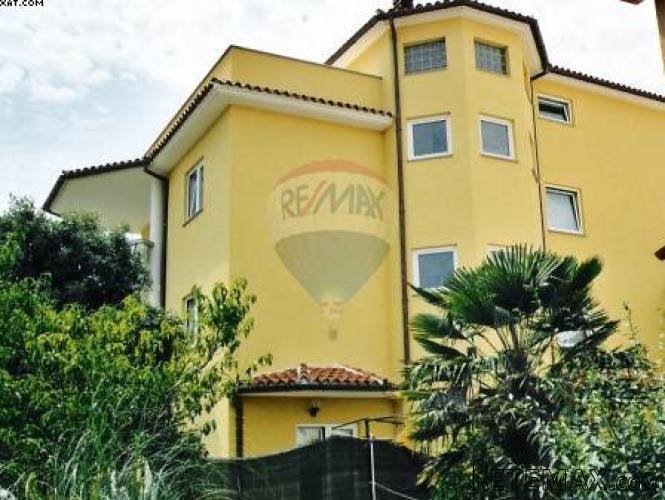 PULA, Pješčana uvala - predivna vila 200m od mora