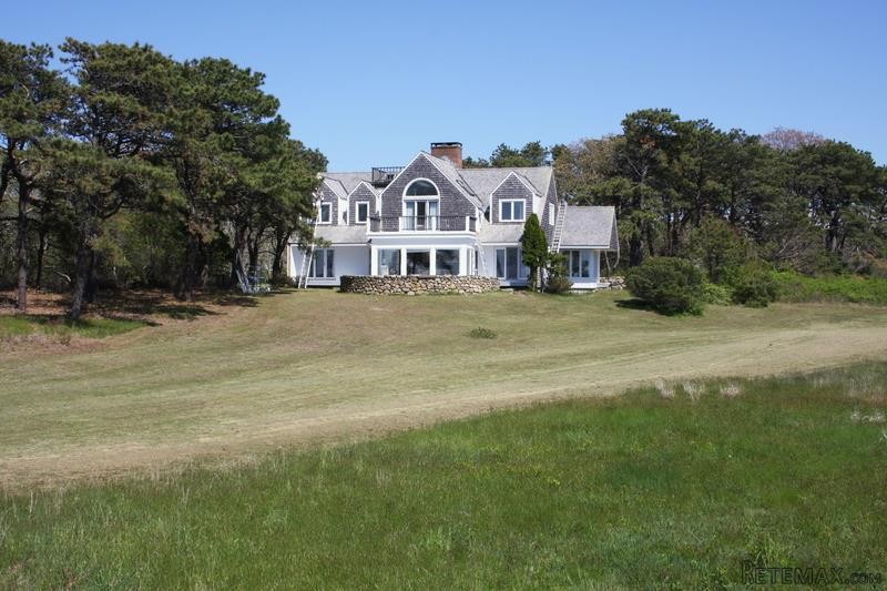 4 bedroom House For Sale: 77 North Neck.. - 2