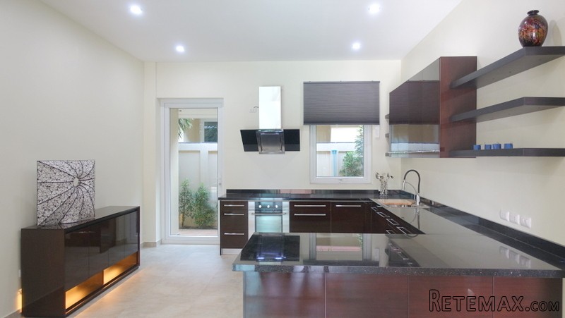Brand new 3 bedroom pool villa in small.. - 2