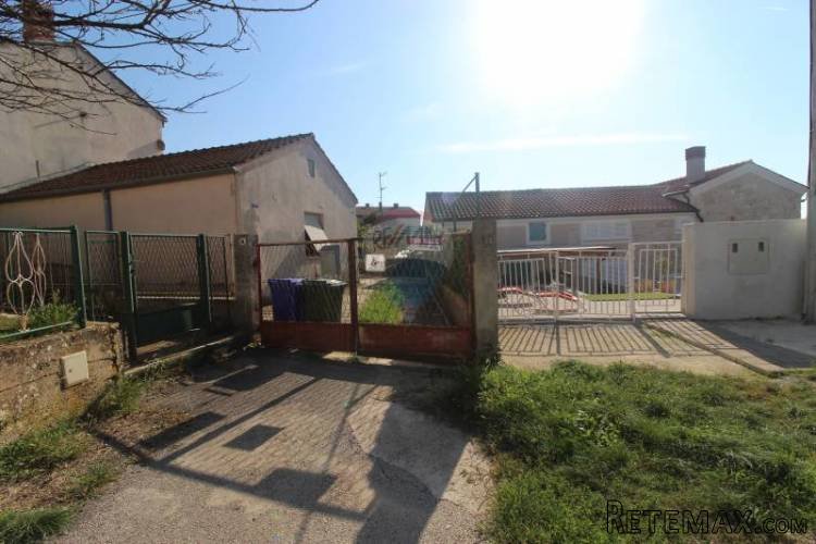 ISTRA,VINKURAN - kuća 150m2 s velikom okućnicom - 3
