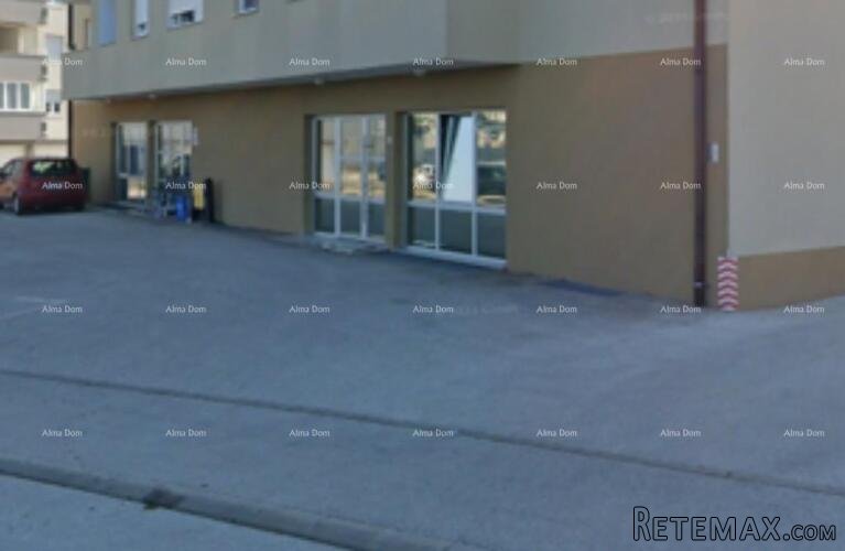 PULA, MONVIDAL – poslovni prostor s dva ulaza na odličnoj lo.. - 3