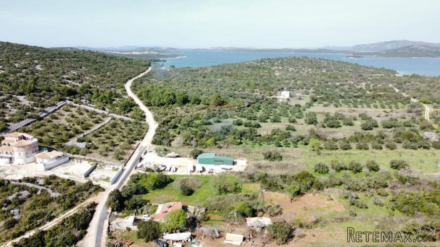 Tisno - građevinsko zemljište - 3