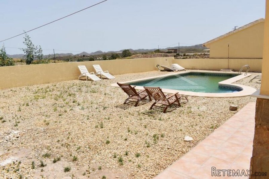 FOR SALE WITH VOSS HOMES - A larger than average, "as.. - 4