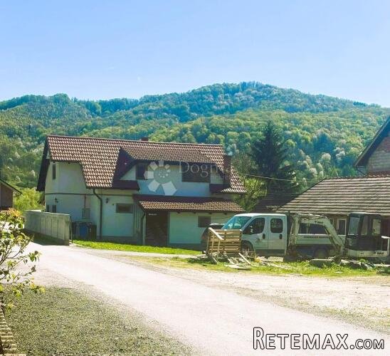 Topla obiteljska kuća - Boričevec Toplički