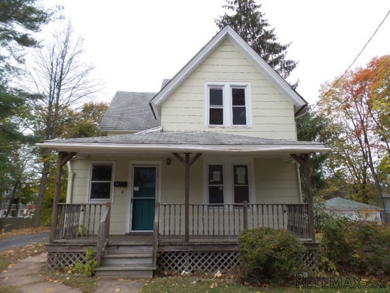 46 Norman St Manchester, CT, 06040..