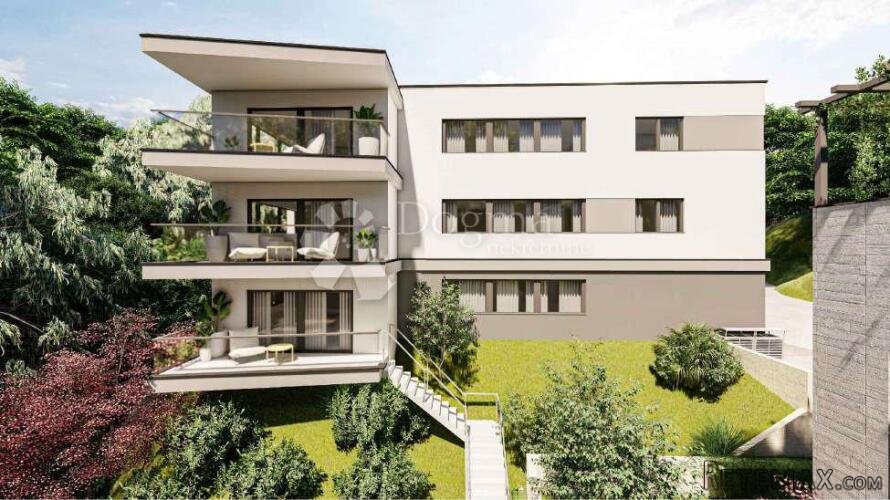 Prekrasna parcela iznad Opatije - 2