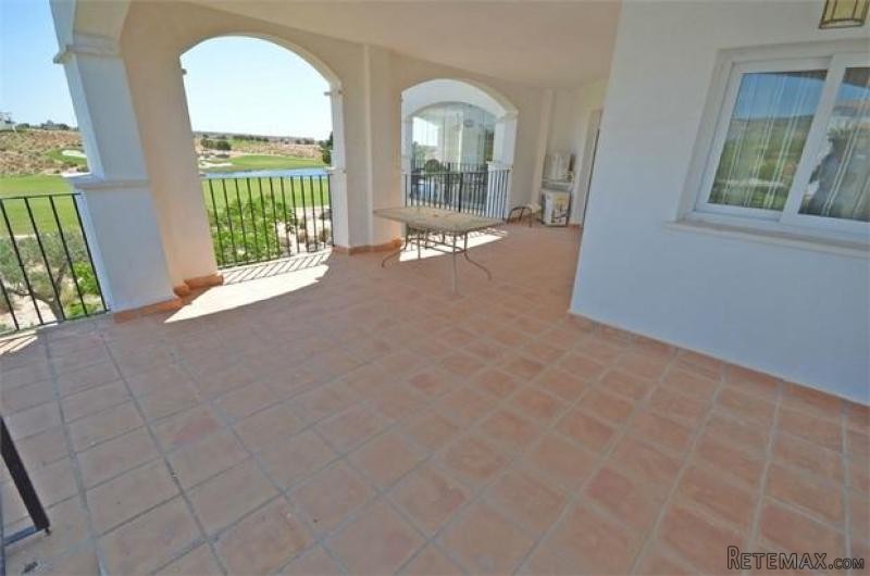 2 bedroom apartment for sale - 2