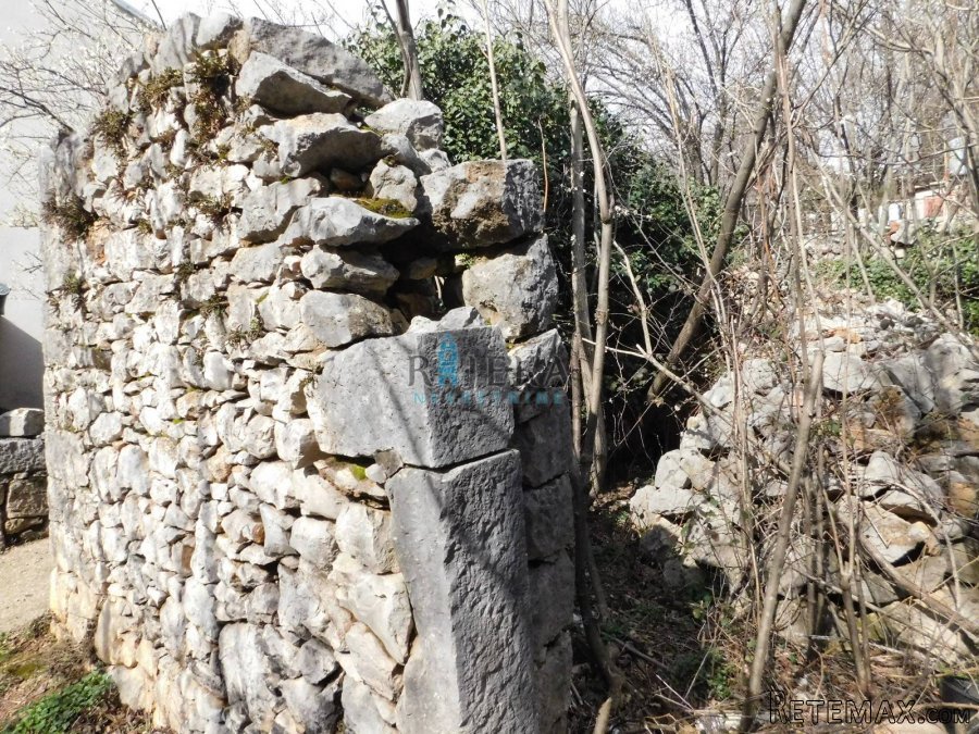 Crikvenica, kamena ruševina na 580 m2 zemljišta s velikim p.. - 3