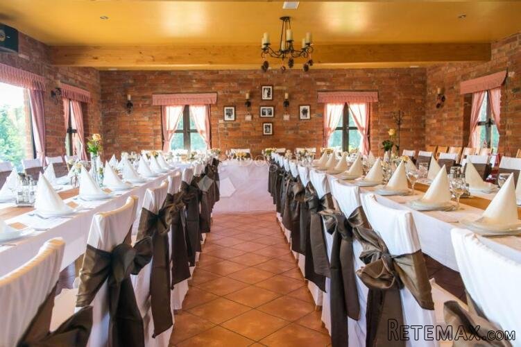 Prodaja uspješnog restorana s prekrasnom drvenom kućom - 3