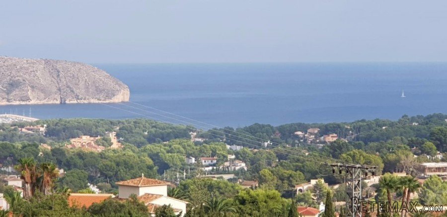 This Mediterranean style villa for sale in Moraira boasts.. - 3